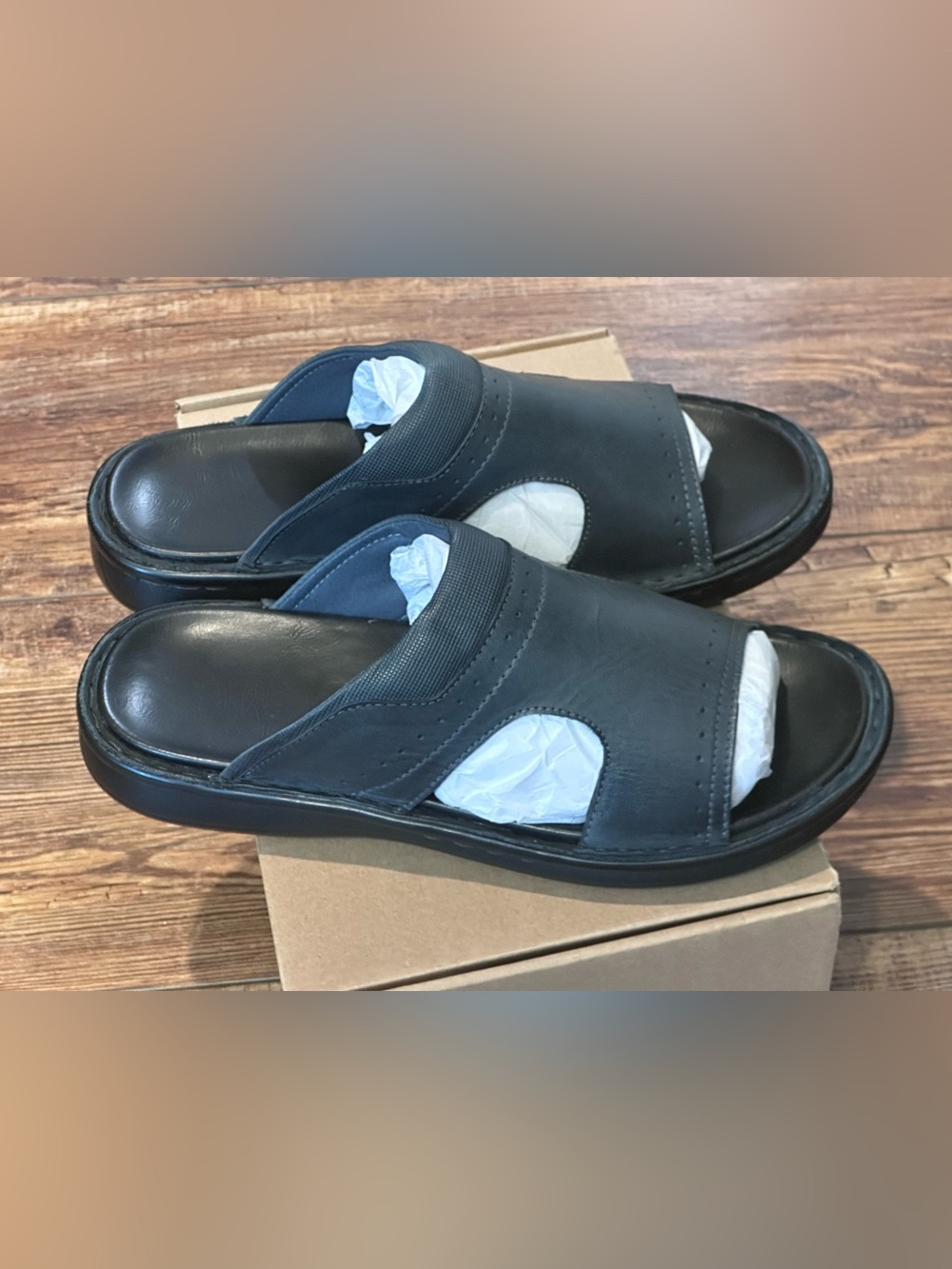 FIEEIF Men's Leather Slides Open Toe Outdoor Slippers Comfort Arch Support Retro
